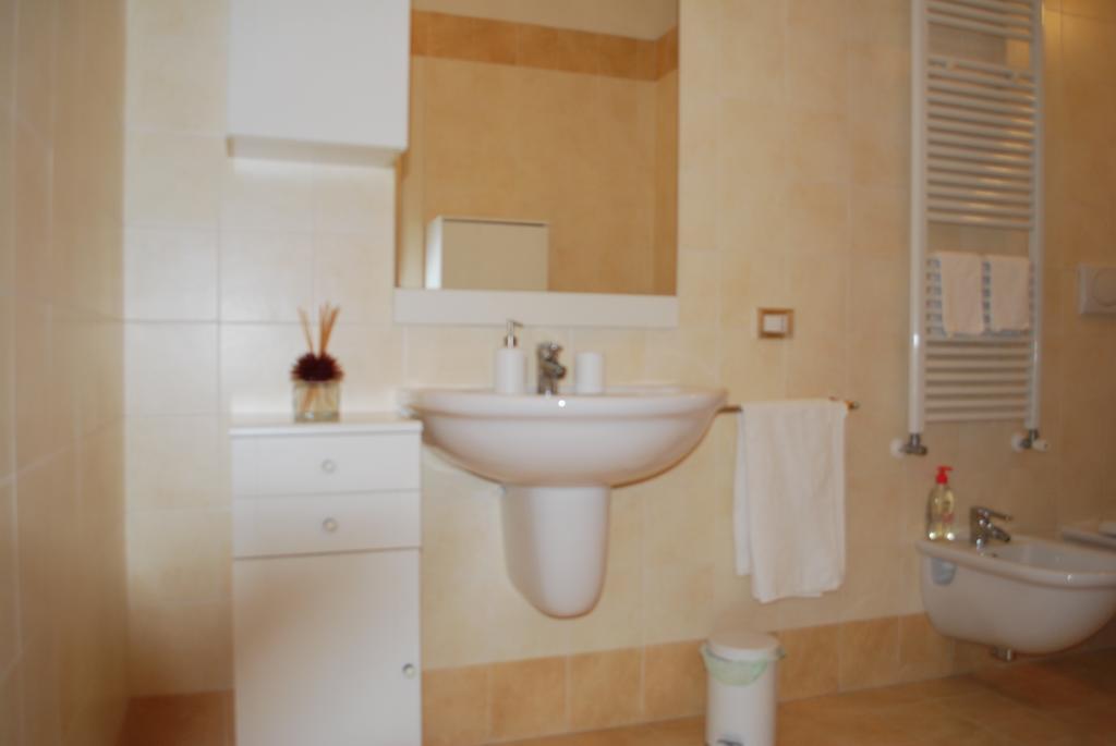 Lovely Apartment Verona Esterno foto